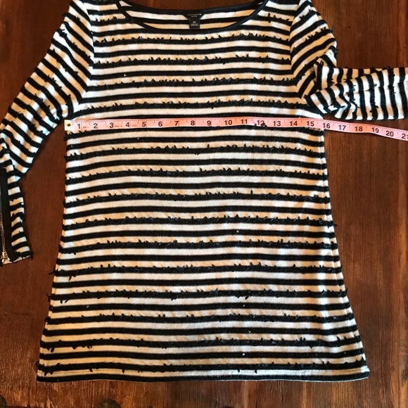 Ann Taylor Petite Black & White Top - Picture 8 of 8